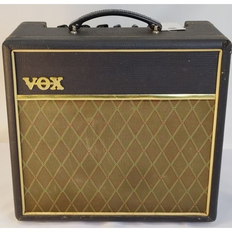 AMPLIFICADOR DE GUITARRA VOX PATHFINDER 15R