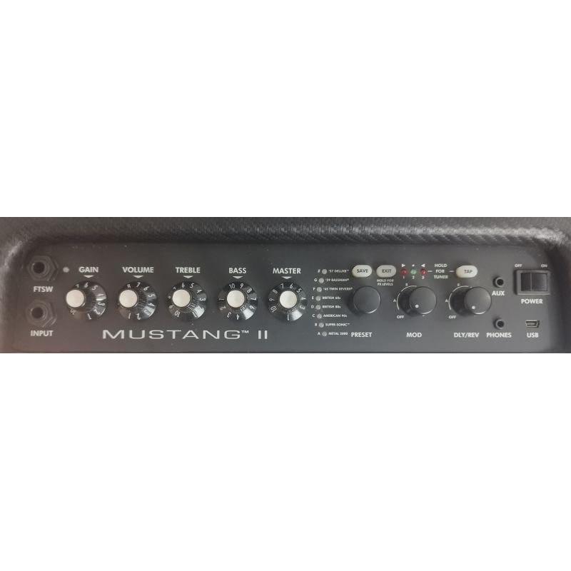 AMPLIFICADOR FENDER MUSTANG II