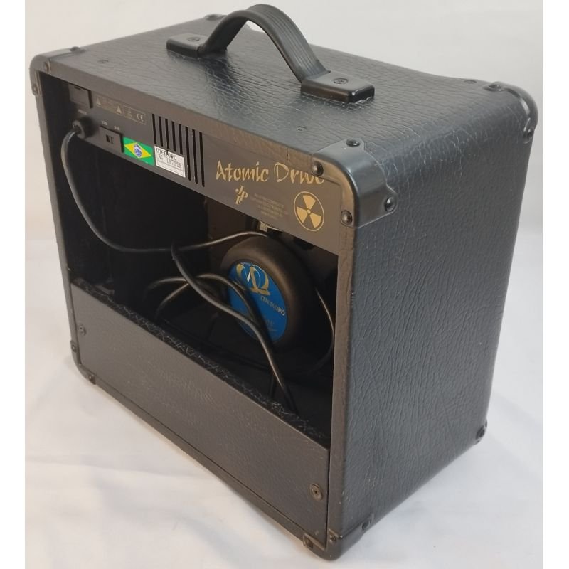 AMPLIFICADOR METEORO ATOMIC DRIVE