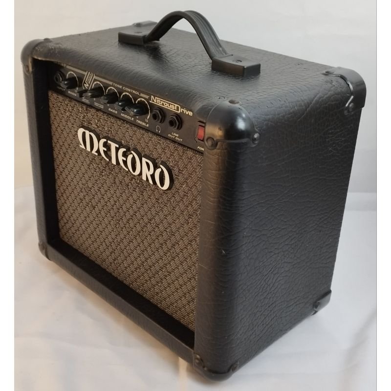 AMPLIFICADOR METEORO NITROUS NDR15