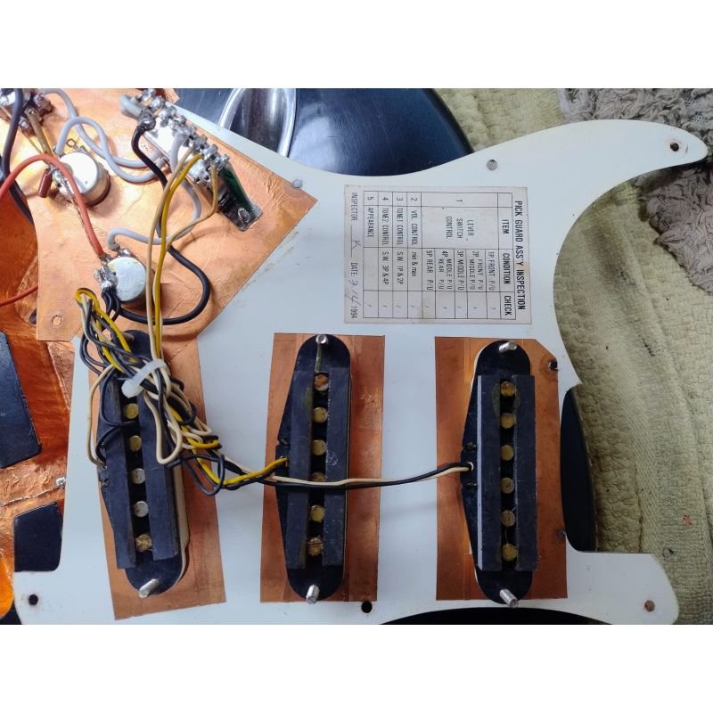 GUITARRA FENDER SOUTHERN CROSS STRATOCASTER 1994