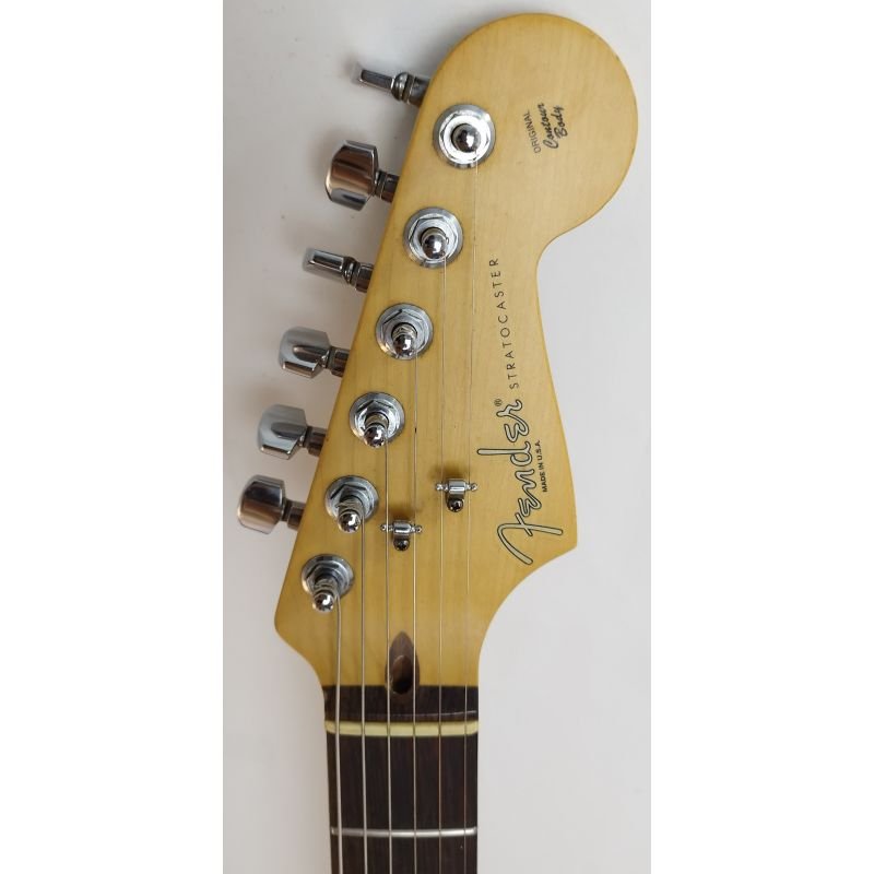 FENDER STRATOCASTER STANDARD ANO 2000