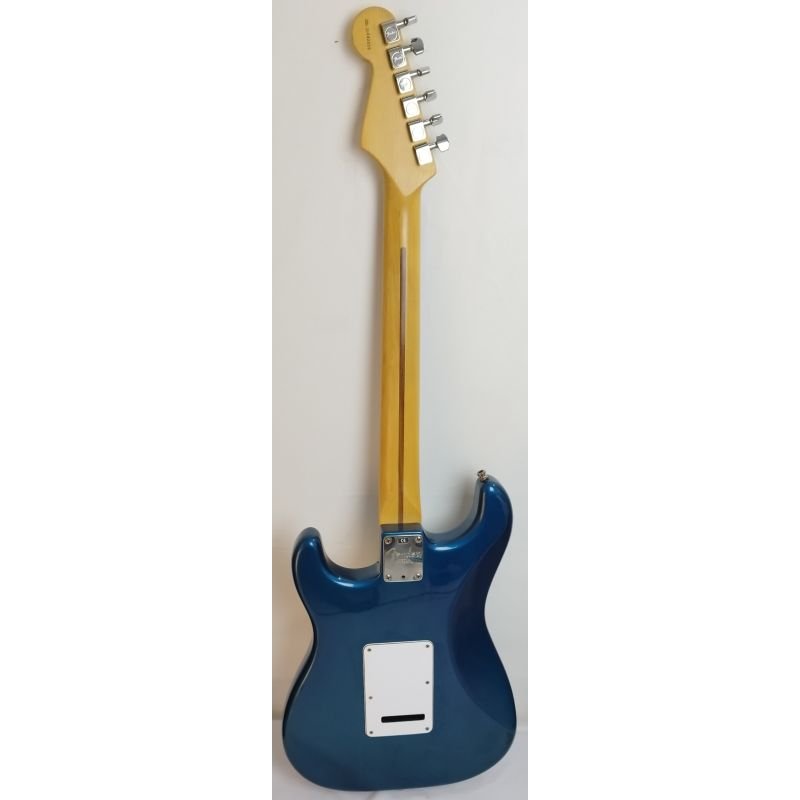 FENDER STRATOCASTER STANDARD ANO 2000