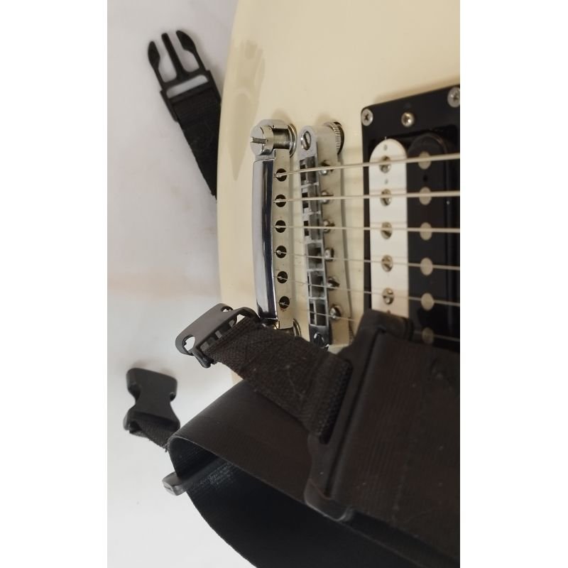 GUITARRA CHARVEL DS 3 COM UPGRADES