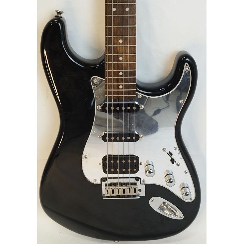 GUITARRA SQUIER STANDARD SERIES