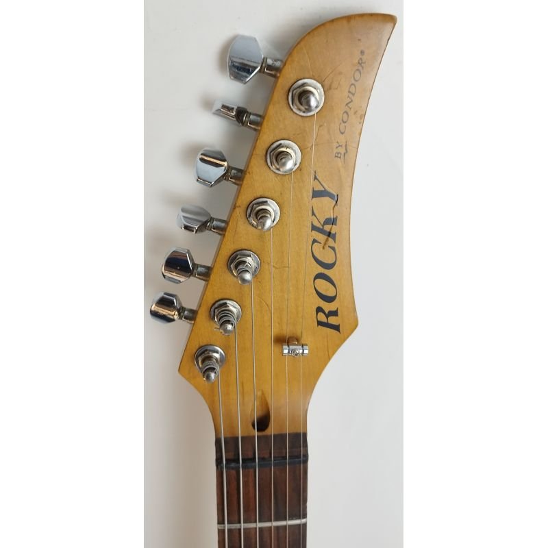 GUITARRA STRATOCASTER ROCKY BY CONDOR