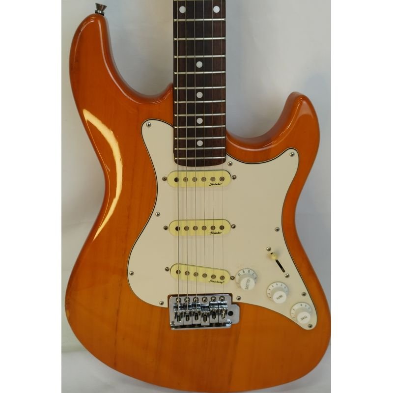 GUITARRA STRINBERG STRATO STS-100