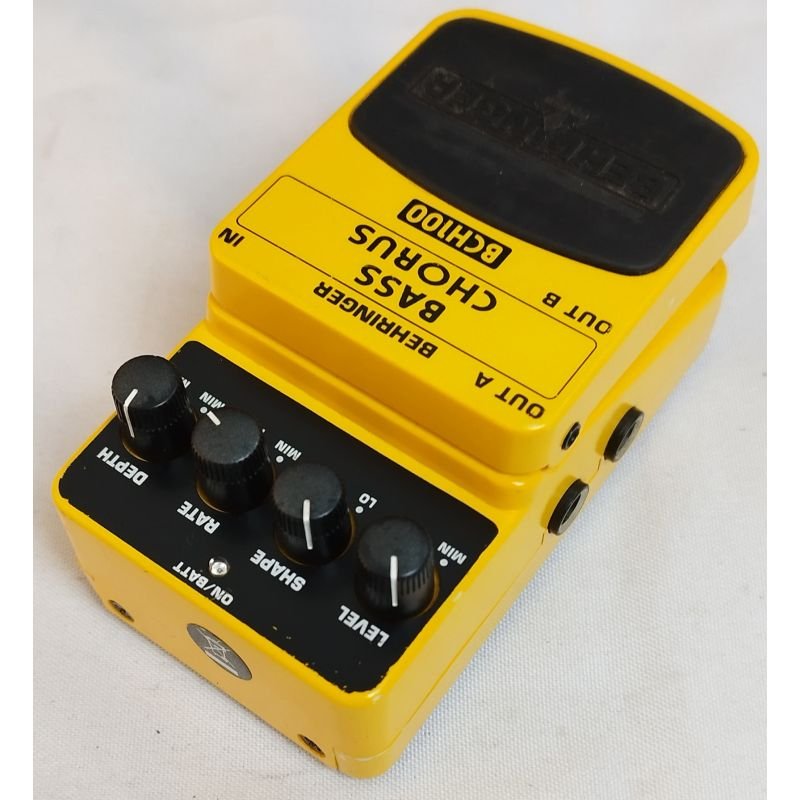 PEDAL BEHRINGER BASS CHORUS BCH100