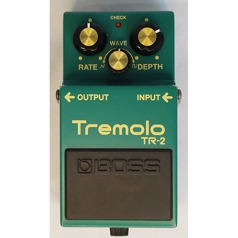 PEDAL BOSS TREMOLO TR-2
