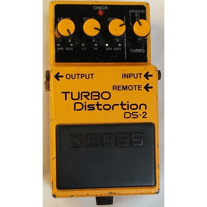 PEDAL DE DISTORÇÃO BOSS DS-2