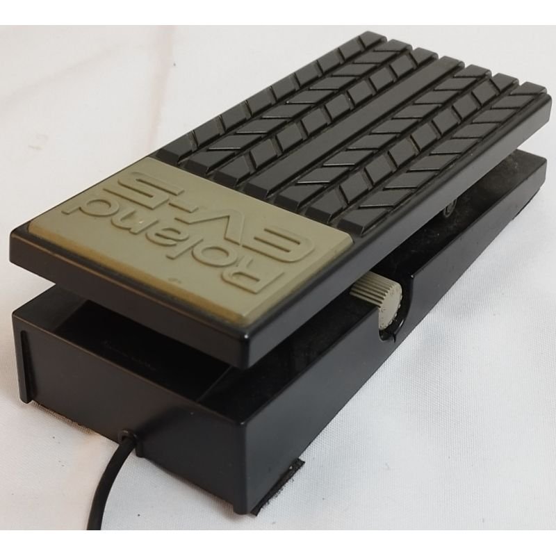 PEDAL DE EXPRESSÃO ROLAND EV-5