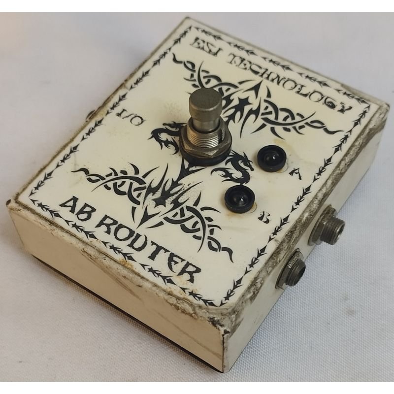 PEDAL ESI A/B ROUTER