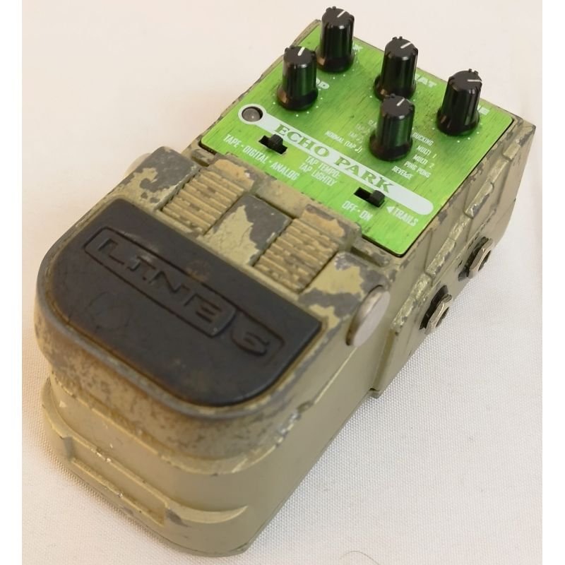 PEDAL LINE 6 ECHO PARK