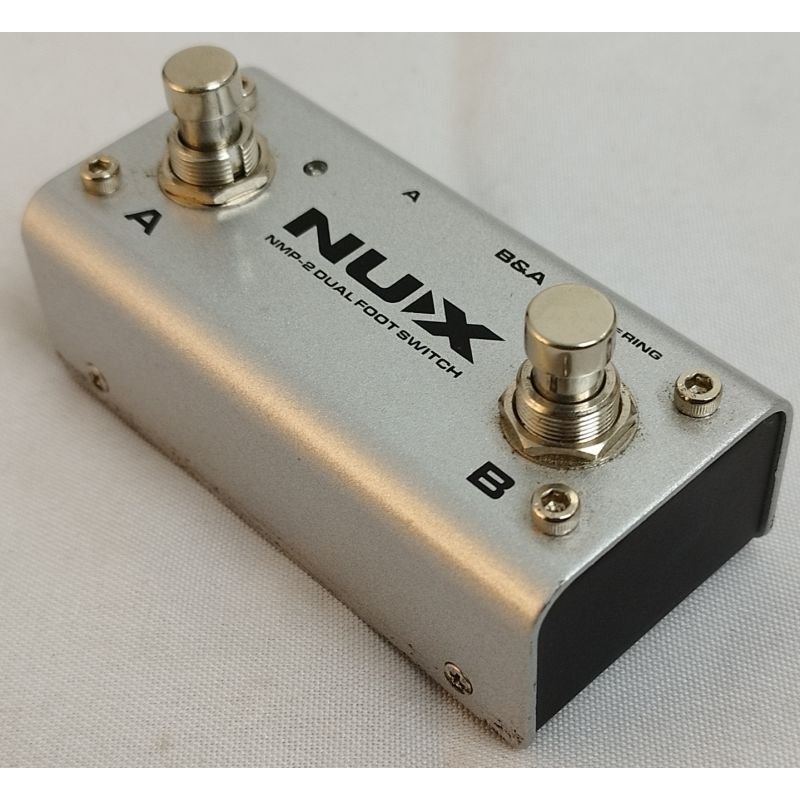 PEDAL NUX LOOP CORE DELUXE BUNDLE