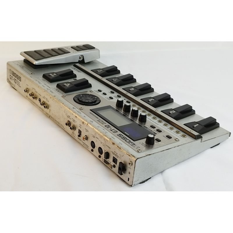 PEDALEIRA ROLAND BOSS GT-10