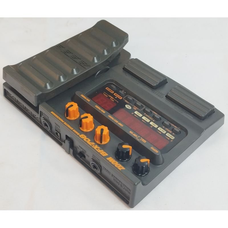 PEDALEIRA ZOOM BFX-708 P/ BAIXO