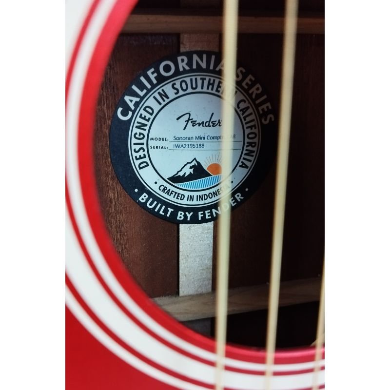 VIOLÃO FENDER SONORAN MINI MAHOGANY