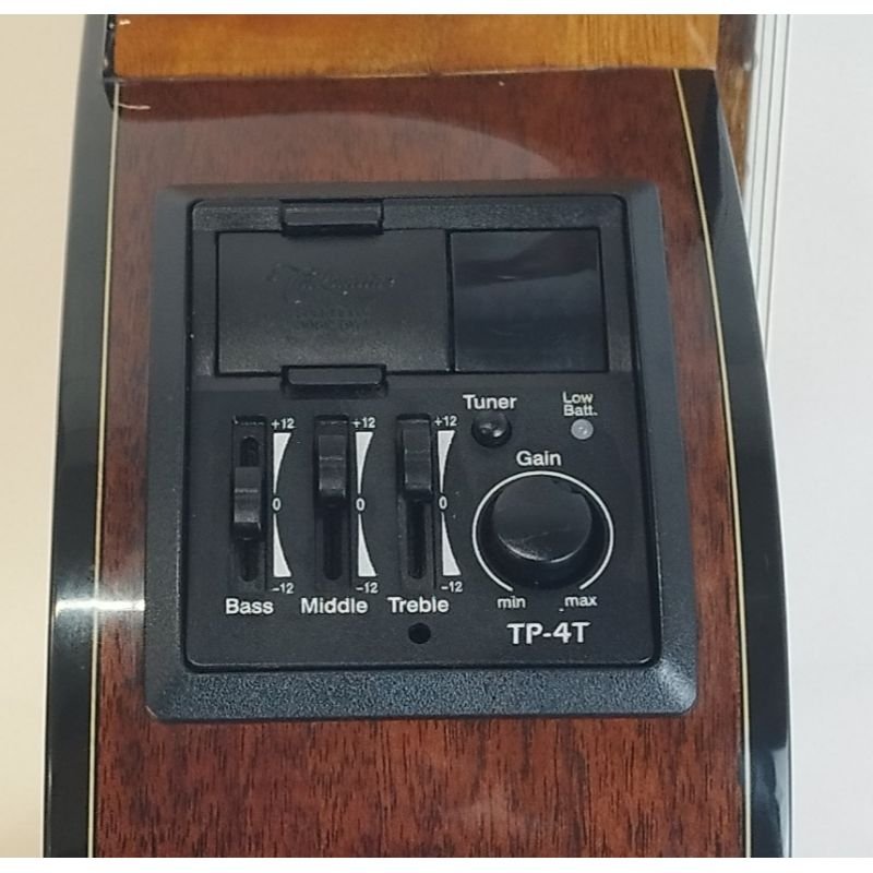 VIOLÃO TAKAMINE GC6CE